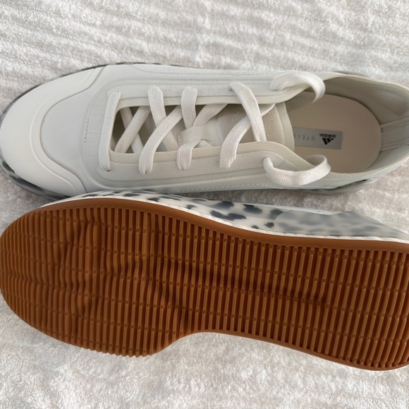 Adidas Stella McCartney Sneakers - Picture 6 of 8